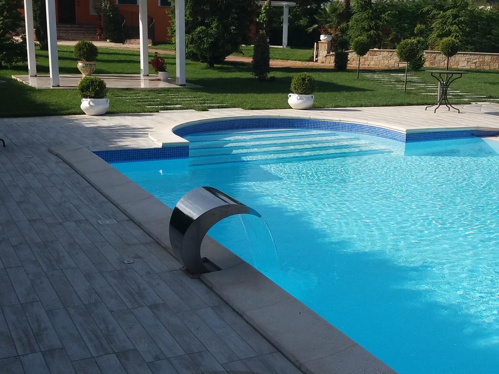 הוילה אנגני Agriturismo Sant' Isidoro מראה חיצוני תמונה